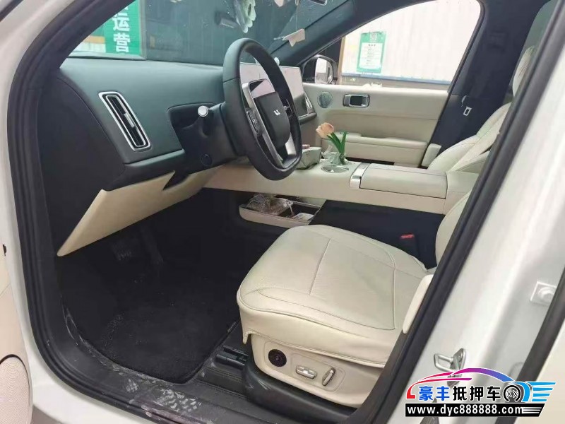 24年理想L6轿车抵押车出售