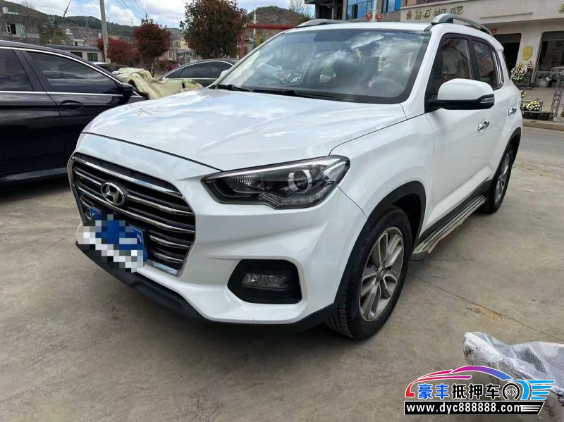 19年现代ix35轿车抵押车出售