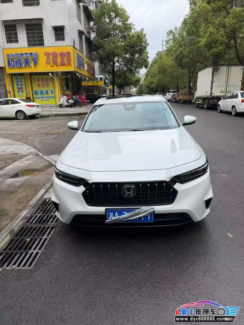 抵押车出售24年本田英诗派轿车
