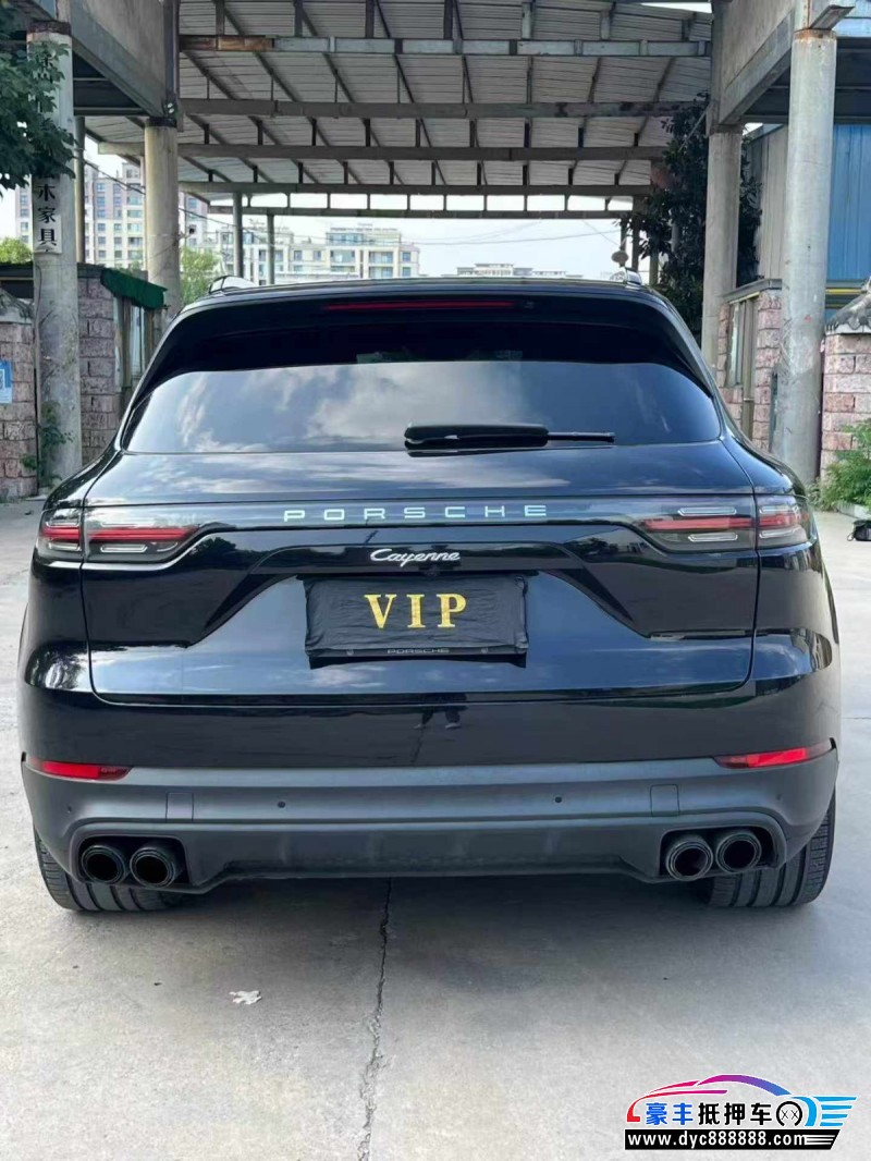 21年保时捷卡宴轿车抵押车出售