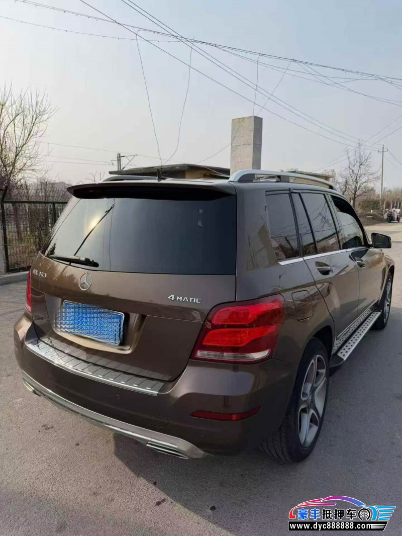 15年奔驰GLK轿车抵押车出售