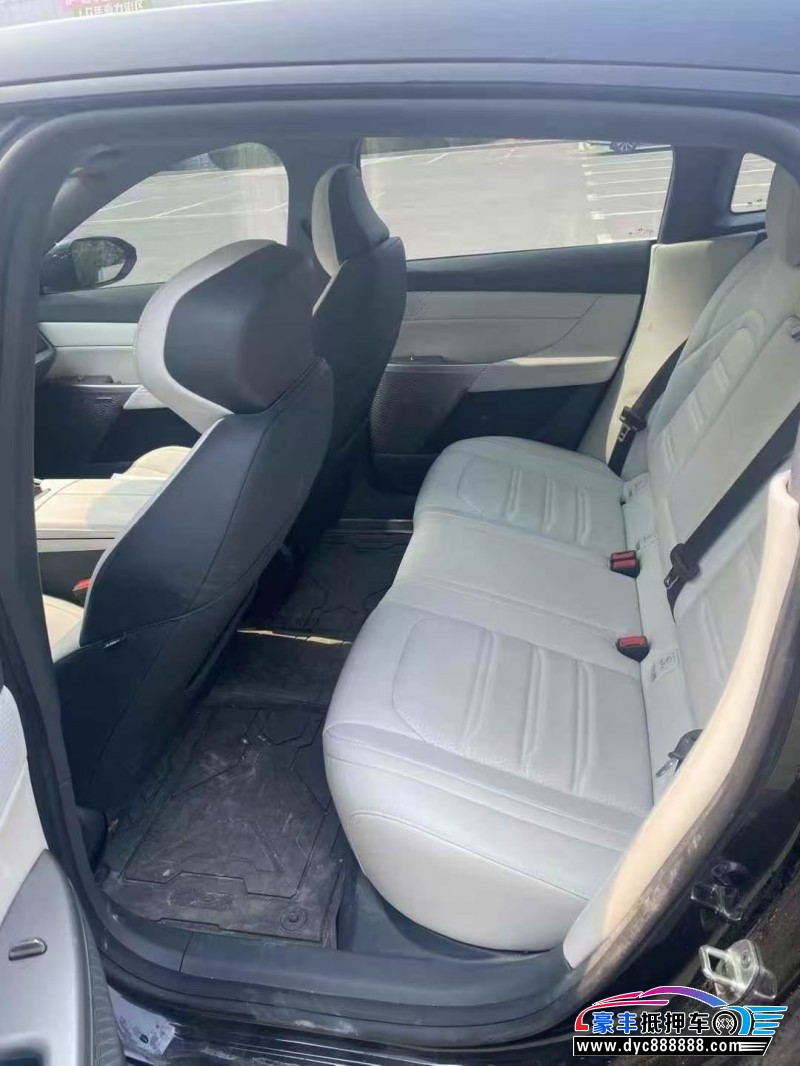 25年东风奕派007轿车抵押车出售