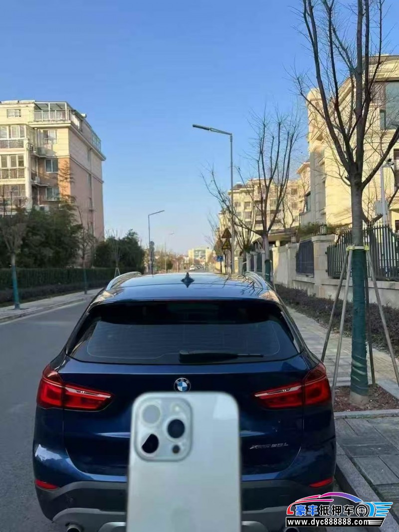 18年宝马X1轿车抵押车出售