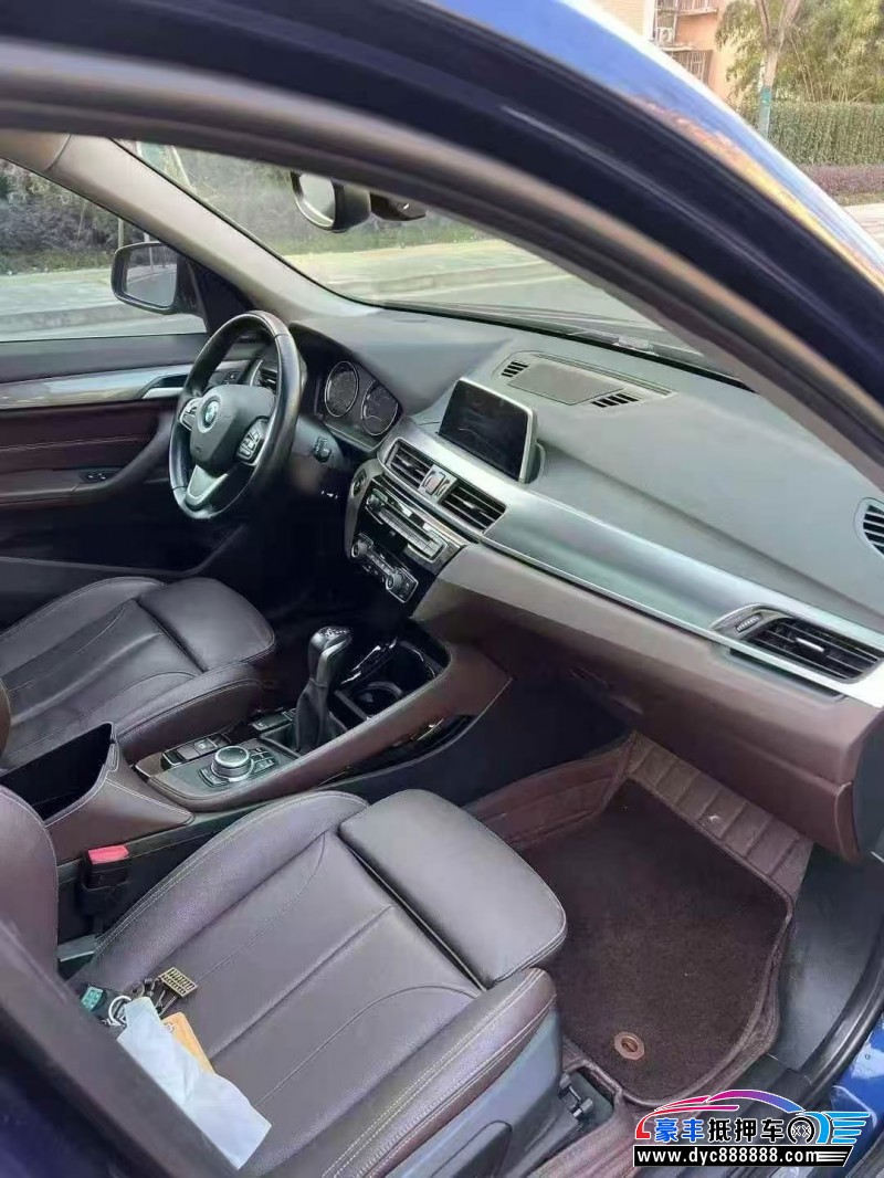 18年宝马X1轿车抵押车出售