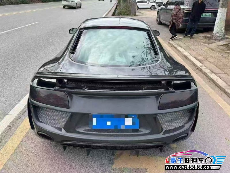 17年奥迪R8轿车抵押车出售