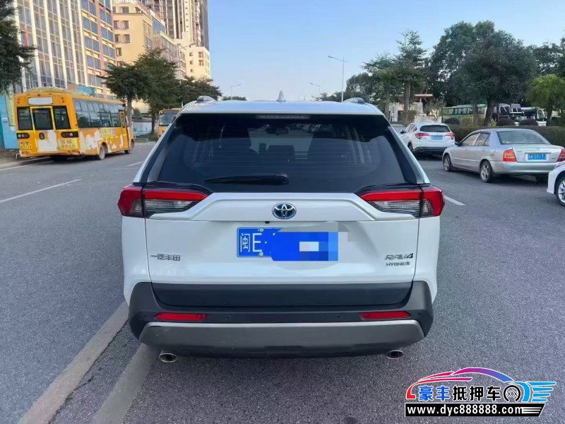 24年丰田RAV4轿车抵押车出售