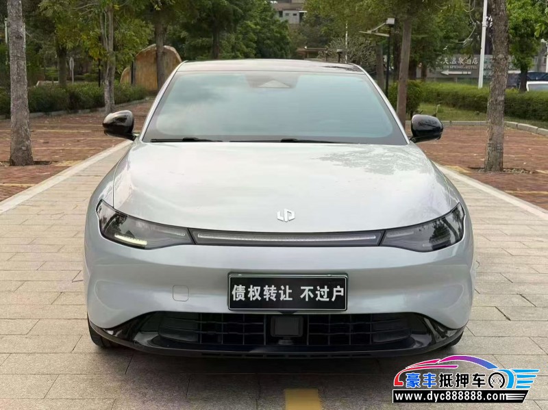 23年零跑c01轿车抵押车出售