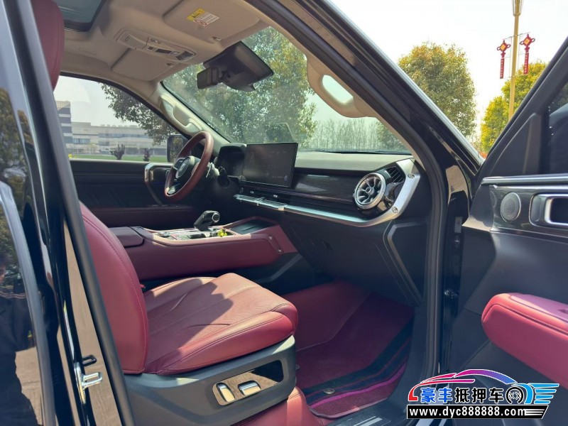 24年WEY坦克400轿车抵押车出售