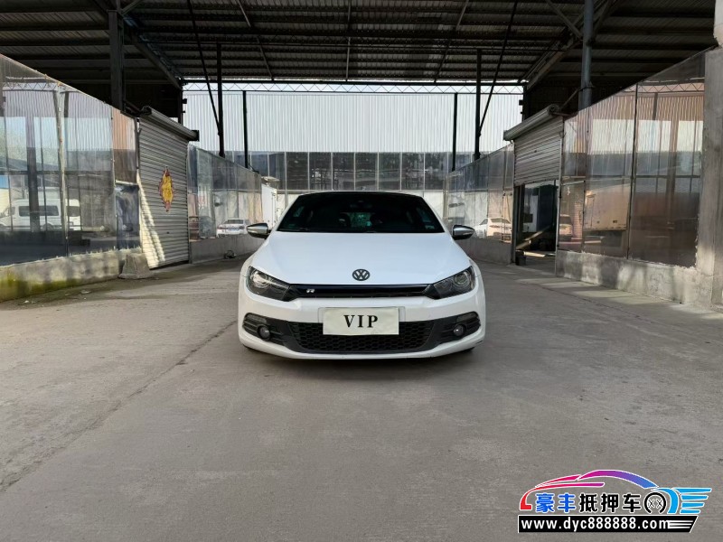 抵押车出售11年大众尚酷轿车