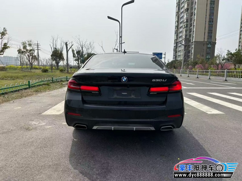 21年宝马5系轿车抵押车出售