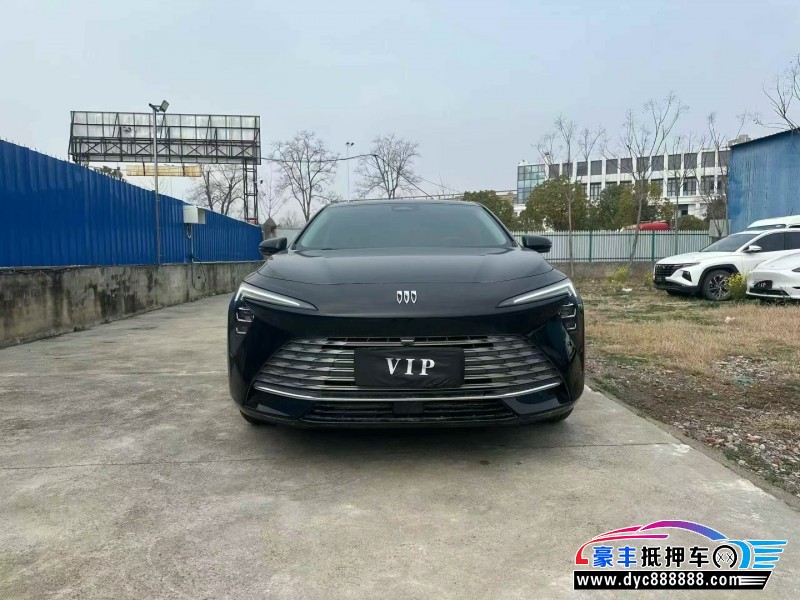 抵押车出售24年别克君越轿车