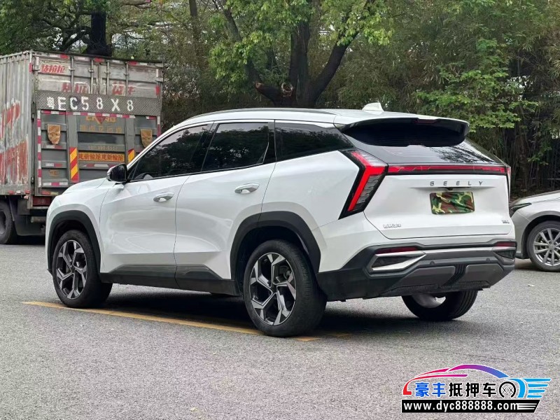 23年吉利博越轿车抵押车出售