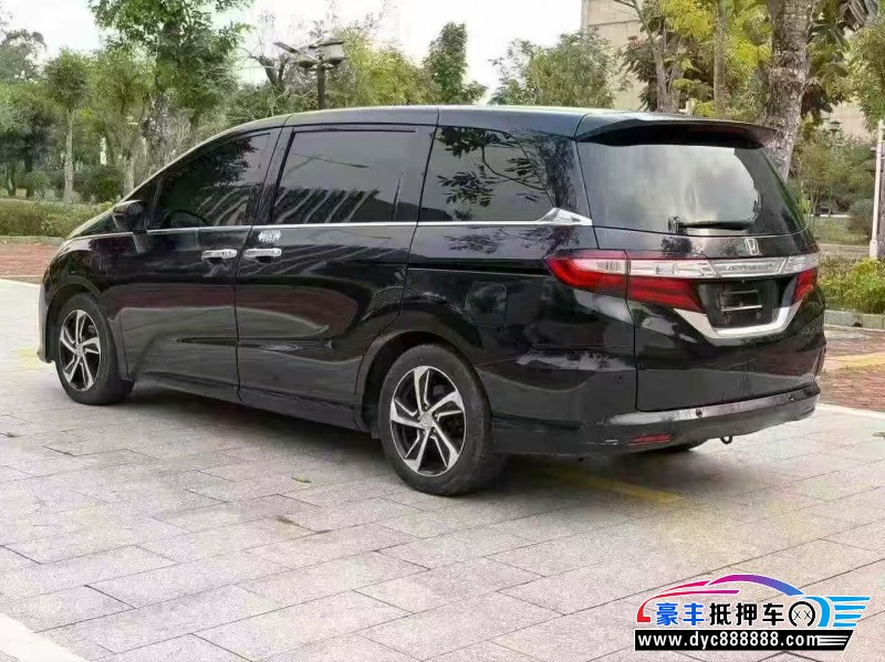 15年本田奥德赛轿车抵押车出售