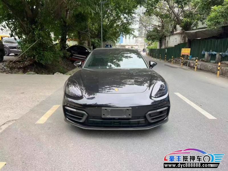 抵押车出售21年保时捷帕纳梅拉轿车