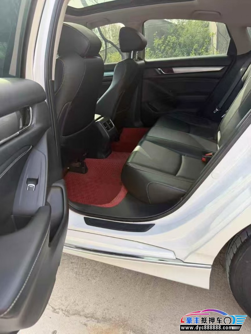 21年本田英诗派轿车抵押车出售