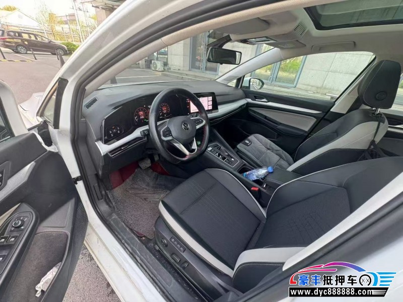 24年大众高尔夫轿车抵押车出售