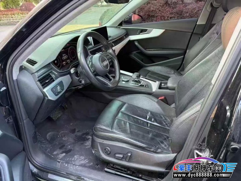 19年奥迪A4L轿车抵押车出售