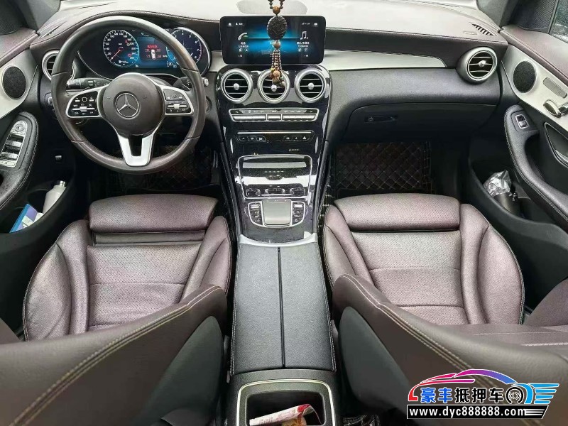 21年奔驰GLC轿车抵押车出售