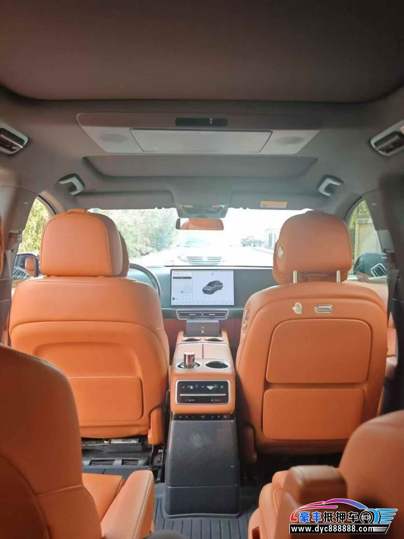 23年理想L9轿车抵押车出售