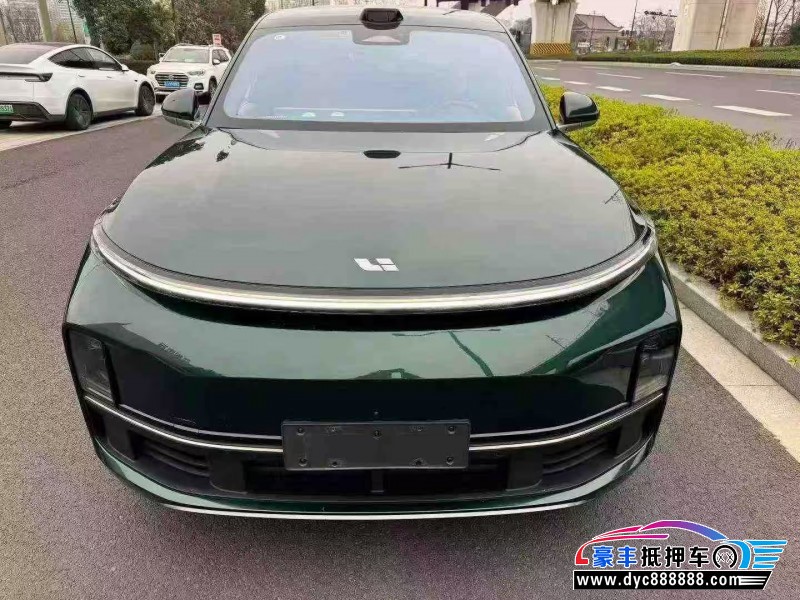 22年理想L9轿车抵押车出售