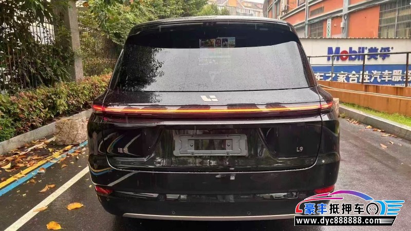 25年理想L9轿车抵押车出售