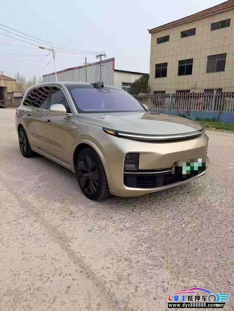 23年理想L9轿车抵押车出售