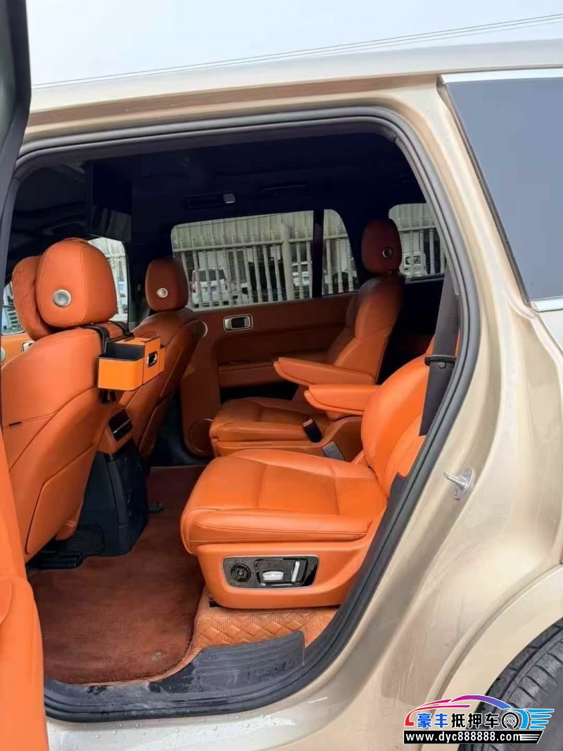 23年理想L9轿车抵押车出售