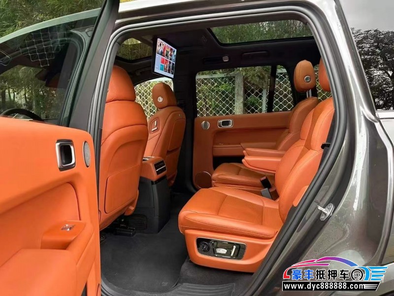 23年理想L9轿车抵押车出售