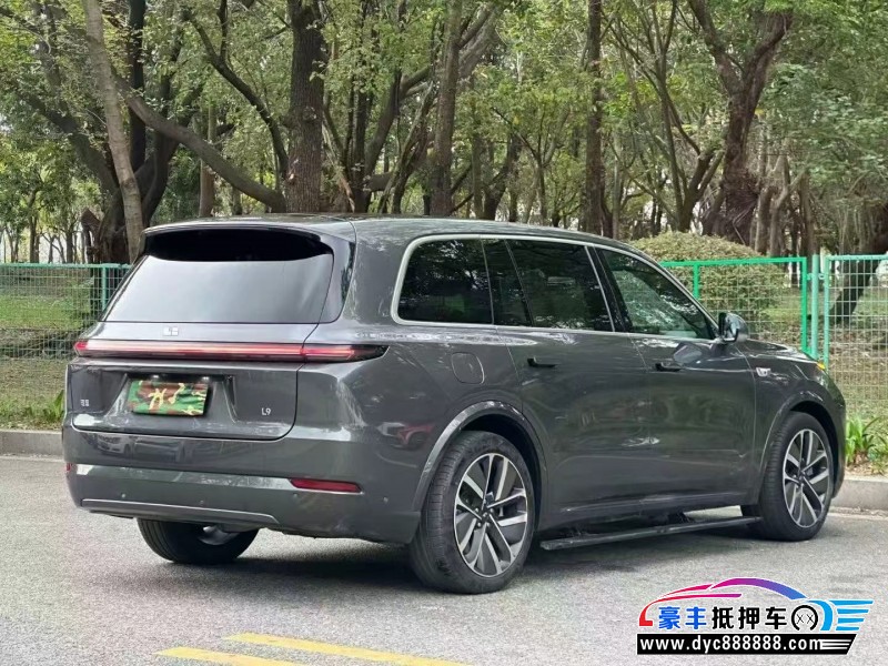 23年理想L9轿车抵押车出售