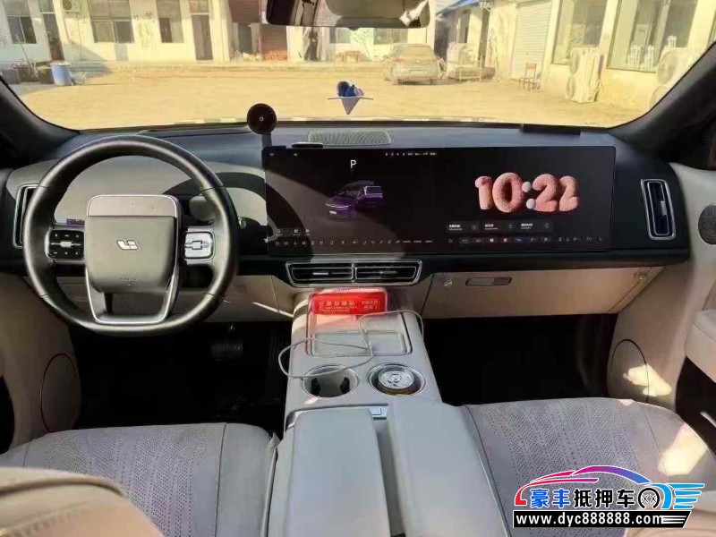 24年理想L9轿车抵押车出售