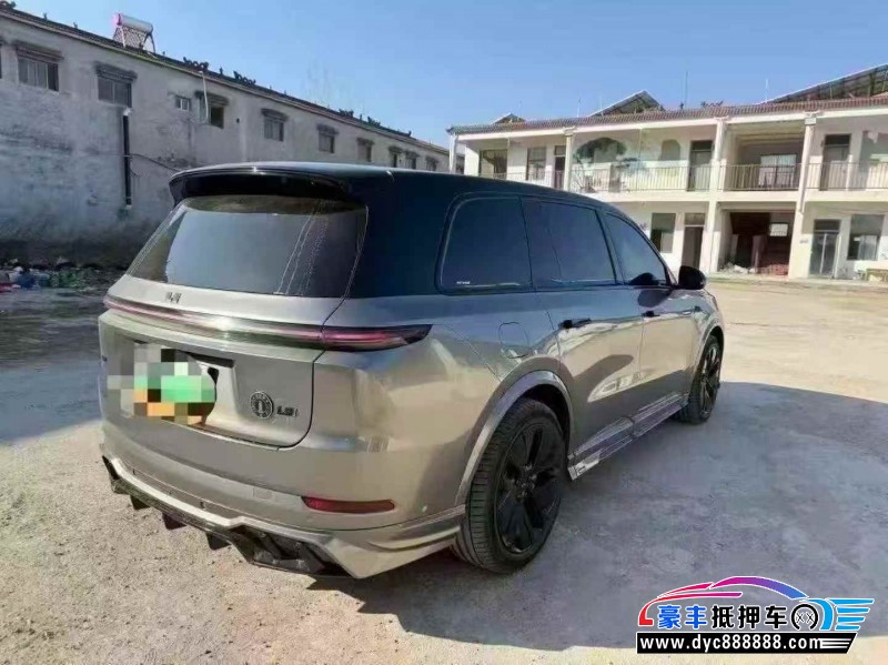 24年理想L9轿车抵押车出售