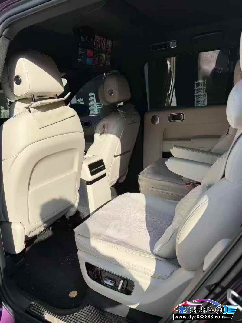 24年理想L9轿车抵押车出售