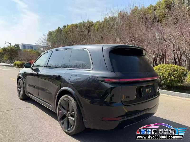 23年理想L9轿车抵押车出售