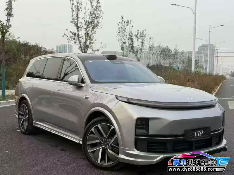 22年理想L9轿车抵押车出售