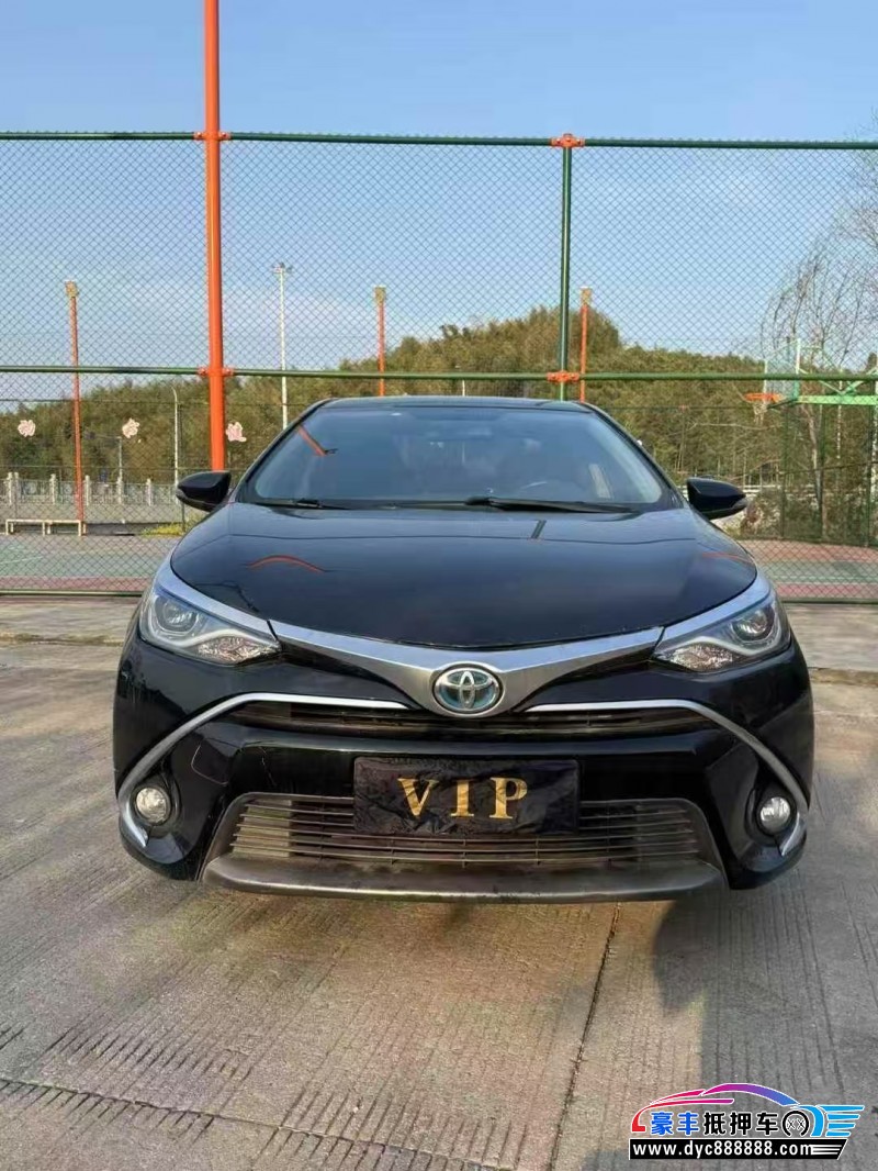 抵押车出售19年丰田雷凌轿车