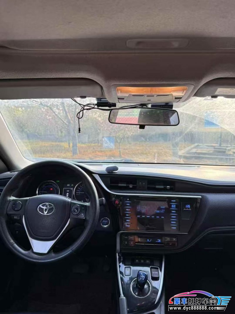 19年丰田雷凌轿车抵押车出售