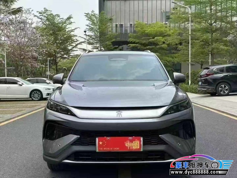 25年比亚迪宋轿车抵押车出售