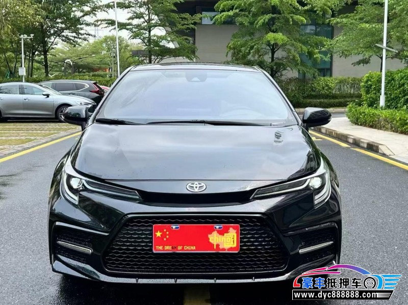 抵押车出售22年丰田雷凌轿车