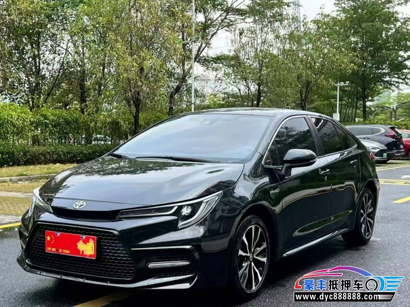 22年丰田雷凌轿车抵押车出售