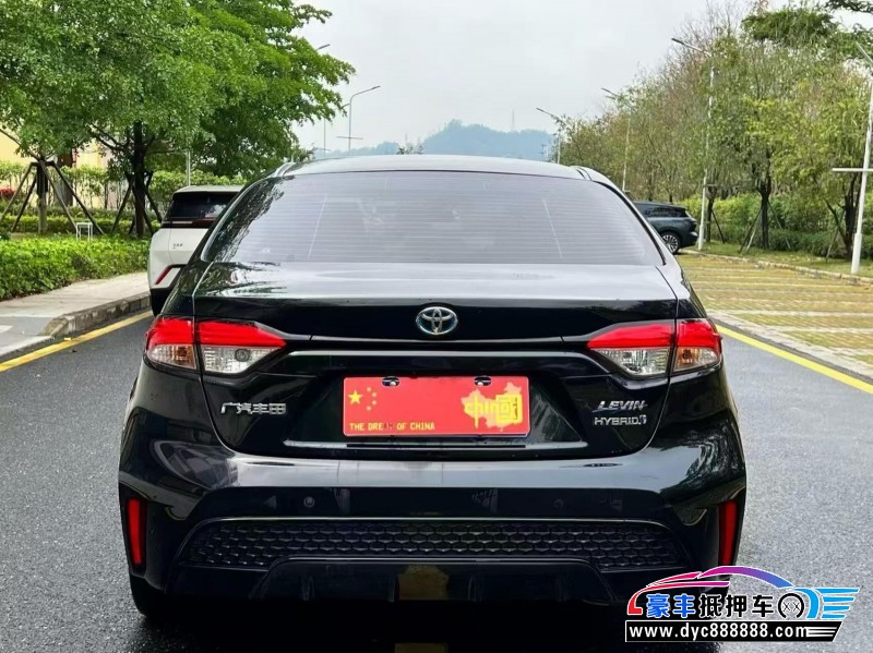 22年丰田雷凌轿车抵押车出售