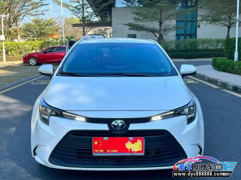 抵押车出售23年丰田雷凌轿车