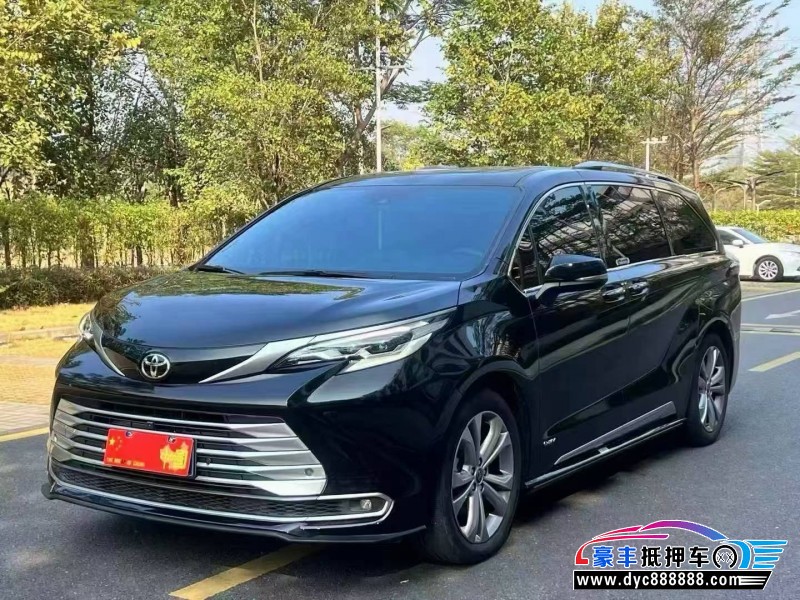 24年丰田塞纳轿车抵押车出售