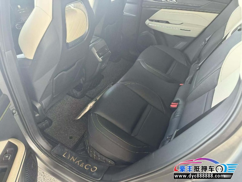 21年领克05轿车抵押车出售