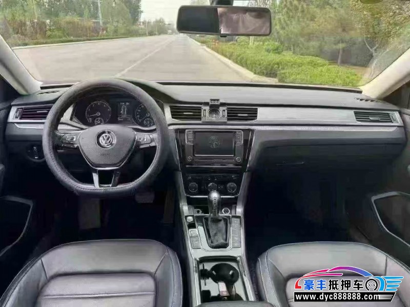 17年大众帕萨特轿车抵押车出售