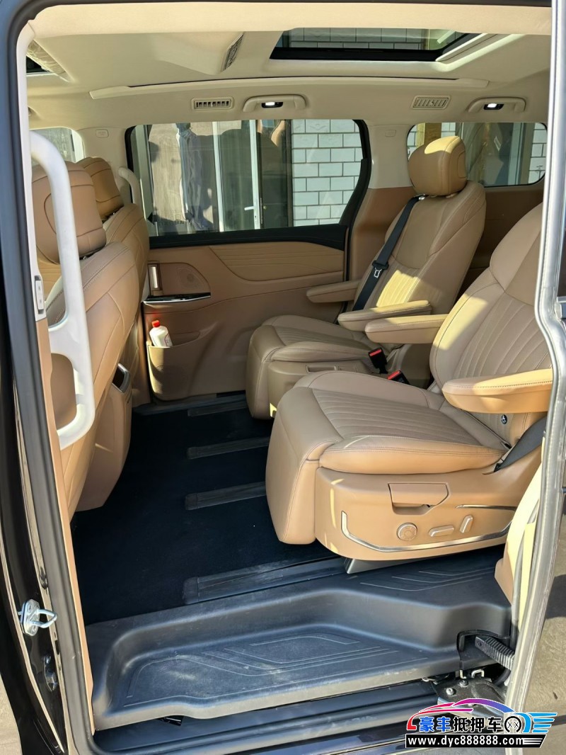 25年江淮瑞风轿车抵押车出售