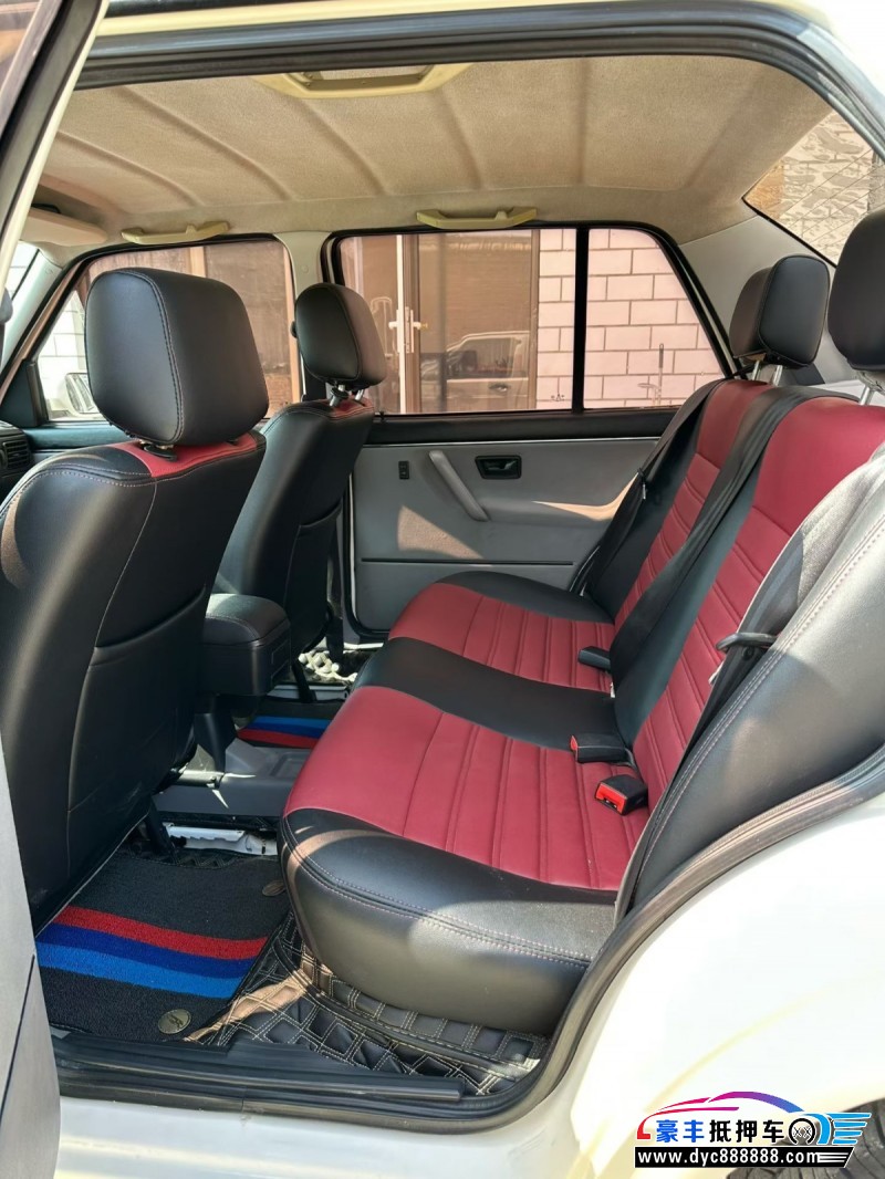 12年大众捷达轿车抵押车出售