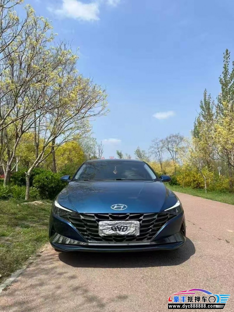 抵押车出售22年现代菲斯塔轿车