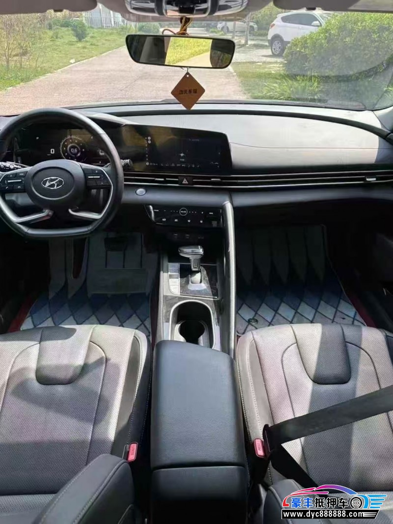 22年现代菲斯塔轿车抵押车出售