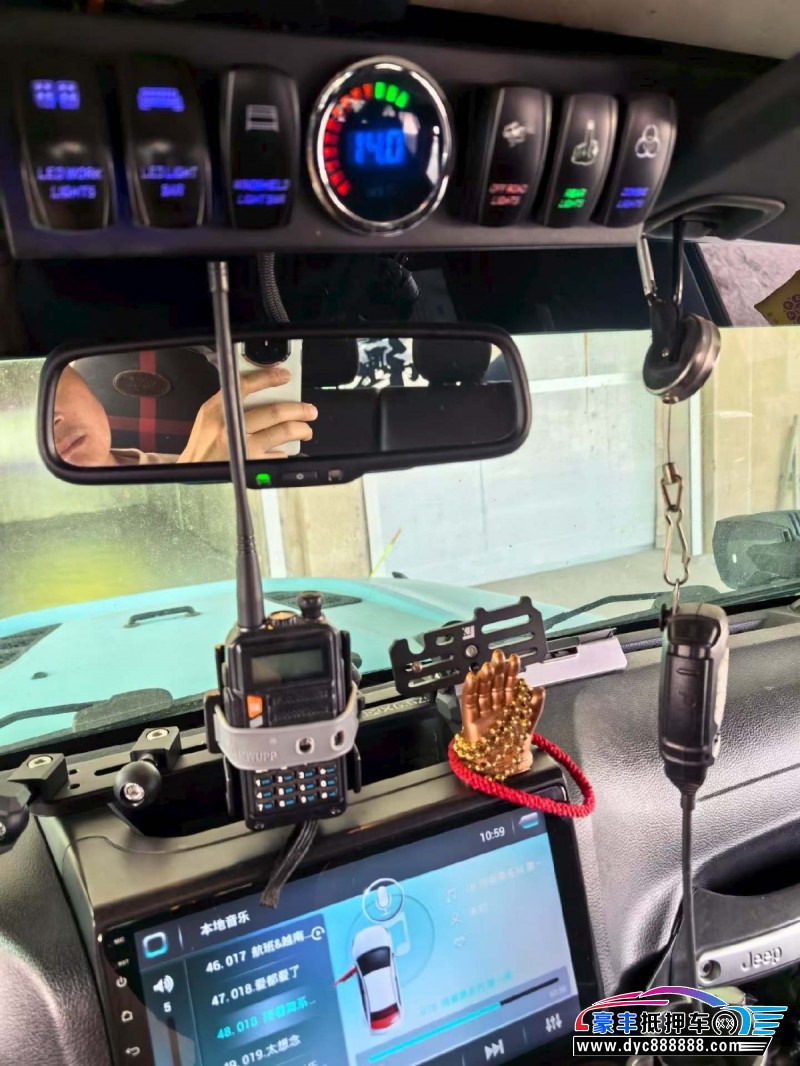 16年Jeep牧马人轿车抵押车出售