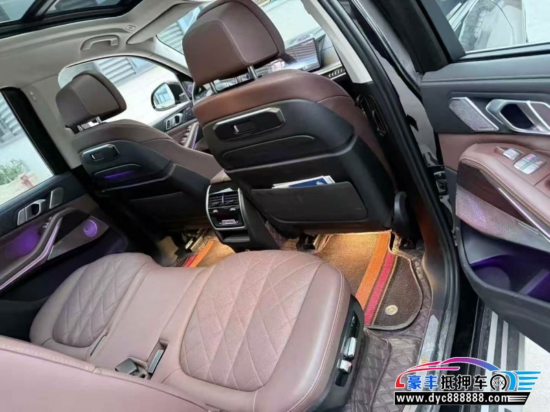 23年宝马X7轿车抵押车出售